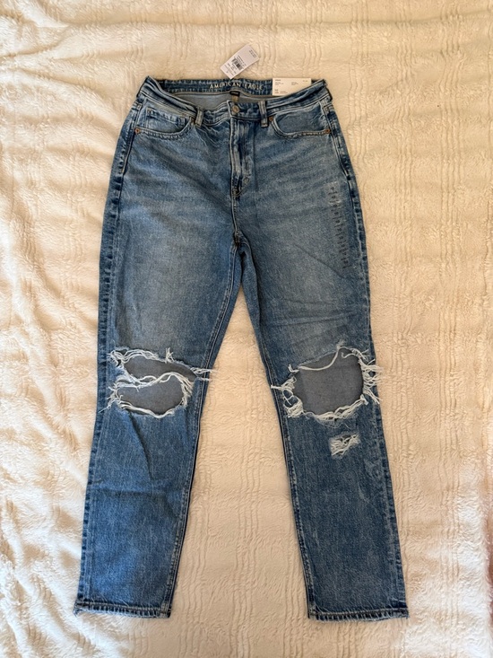 American Eagle Outfitters Denim - American Eagle Mom Jeans
